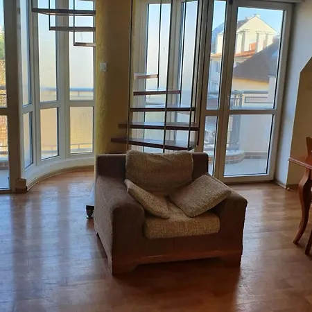 Апартамент Под Звездите Appartamento Varna